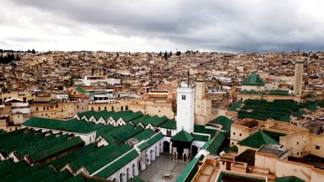 Fes: Bin Yıllık Tarih ve Kültürel İnceliklerin Başkenti