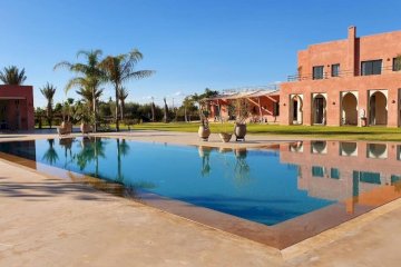 Dar Lalla Mhalla Villa: Marakeş’te 5 Yatak Odalı Lüks Villa