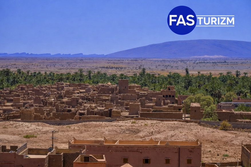 Foum Zguid Kasbah K&ouml;y&uuml; &ndash; Fas Sahra Ge&ccedil;iş Rotası